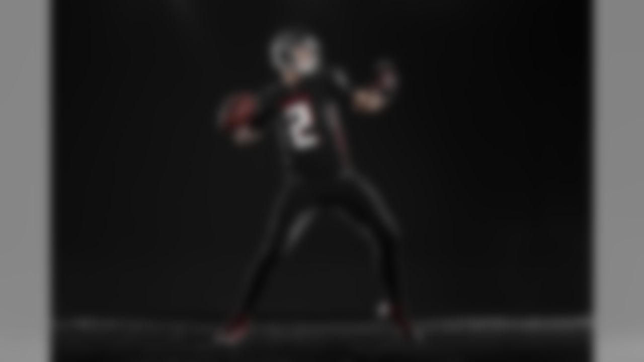 Atlanta Falcons quarterback Matt Ryan (2) in the new Falcons 2020 uniforms.
