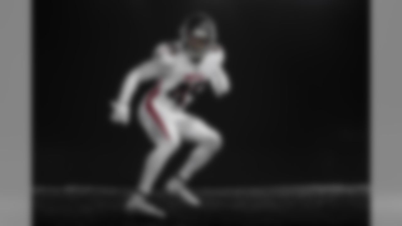 Atlanta Falcons linebacker Deion Jones (45) in the new Falcons 2020 uniforms.